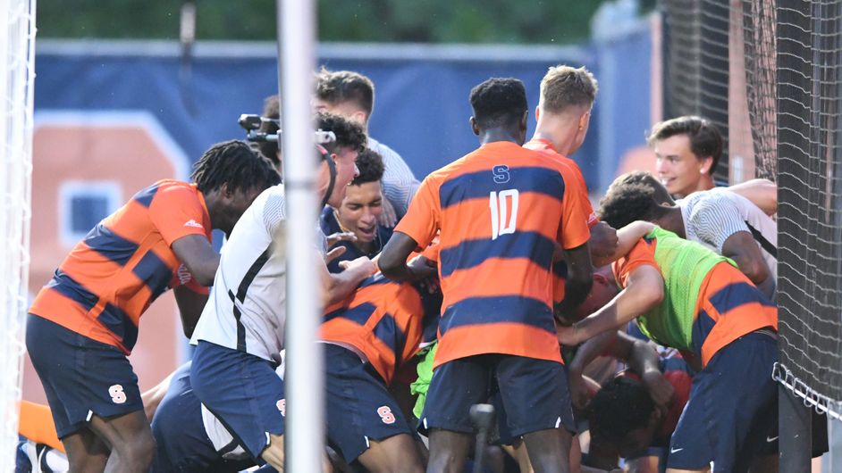 Men's soccer heads to Ivy Championship after upsetting Penn in