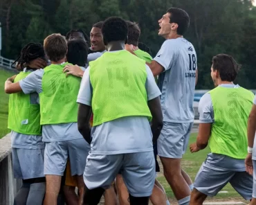 Longwood’s Rebuilt Attack Fuels Historic Start and First National Recognition
